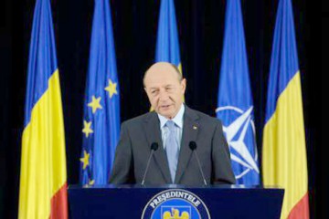 Preşedintele Băsescu: Am promulgat legea privind reducerea CAS